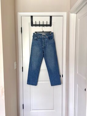Levi's rib cage straight ankle Jeans in Classic Blue